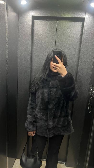 Продам норковую шубку
