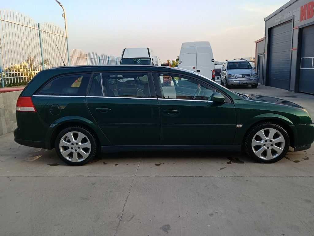Автомобил Opel Vectra C