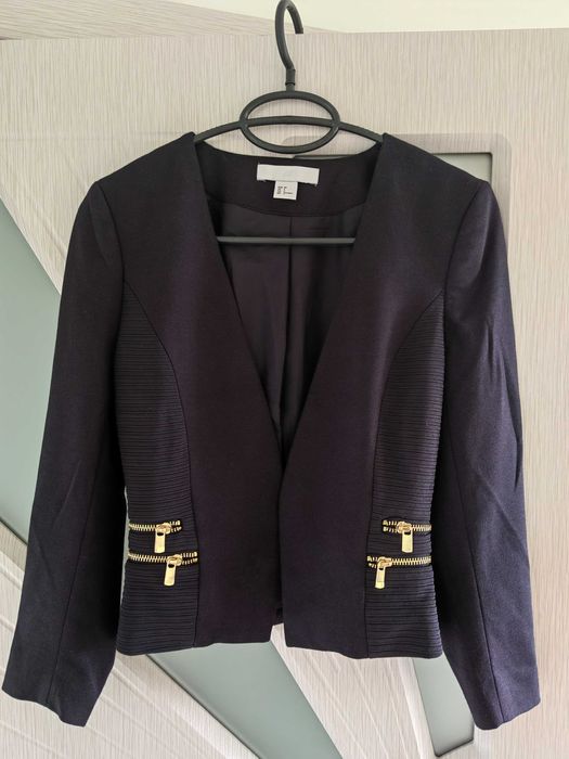 Вталено сако H&M