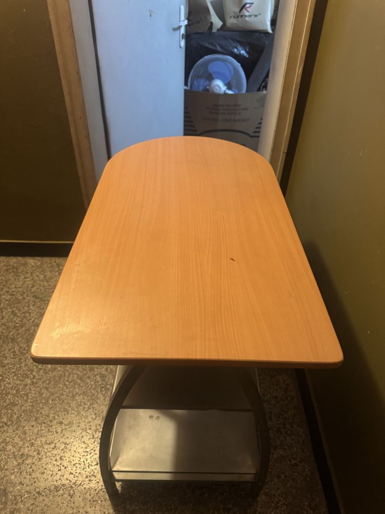 Компактно Бюро .