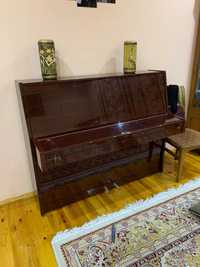 Продаю пианино Riga в хорошем состоянии