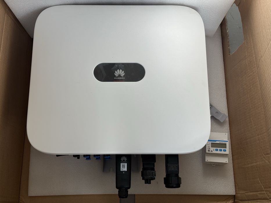 Мрежов трифазен инвертор Huawei SUN2000-12KTL-M2