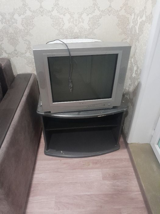 Продам телевизор