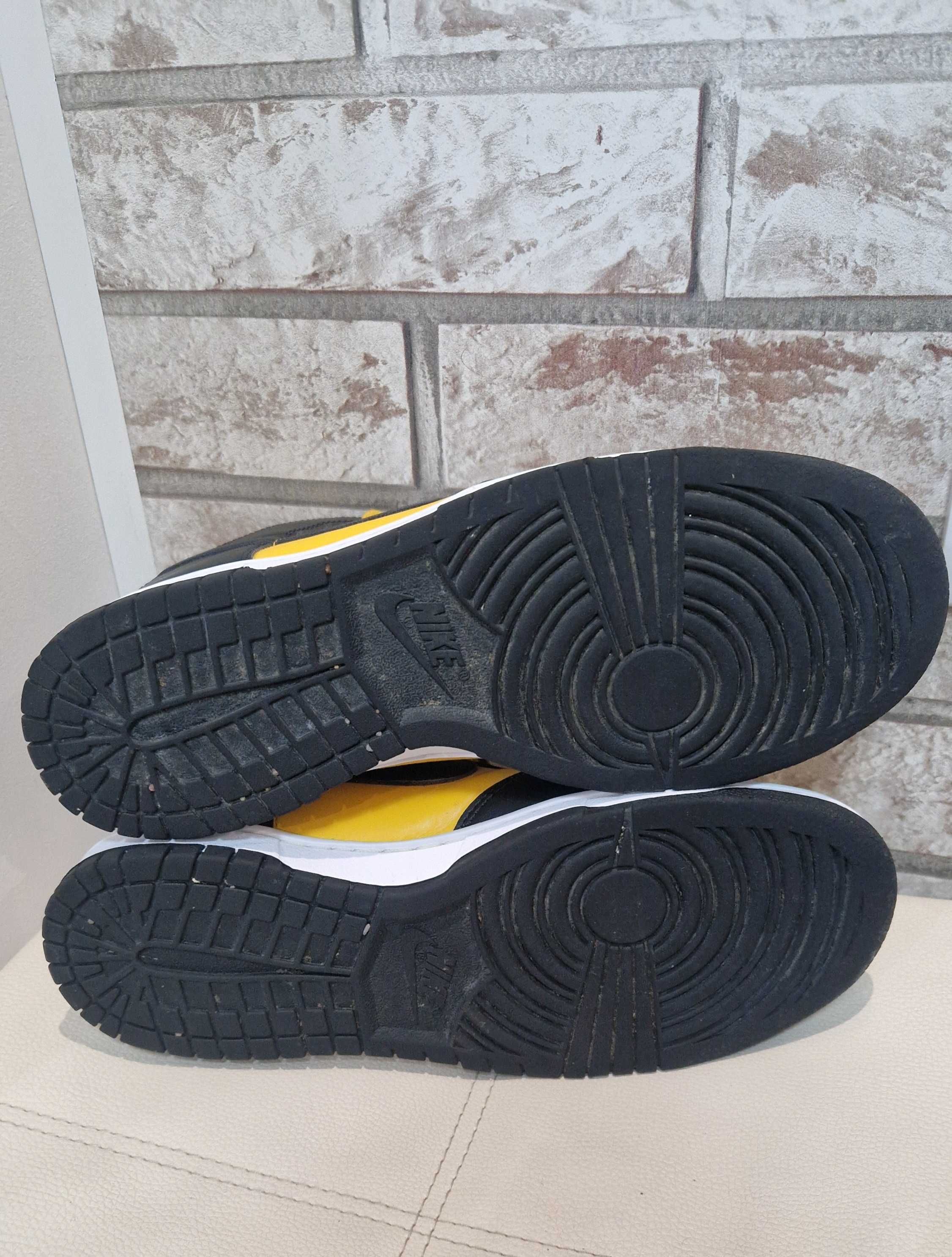 Оригинални мъжки маратонки- Nike Dunk