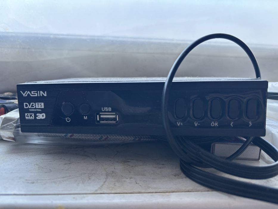 Продам ресивер без пульта