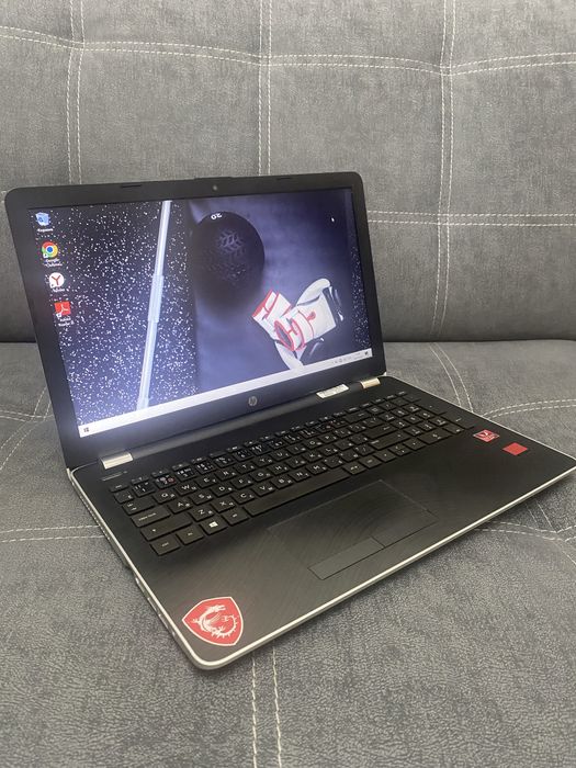 HP/AMD A10/8gb/1TB новый аккумулятор.