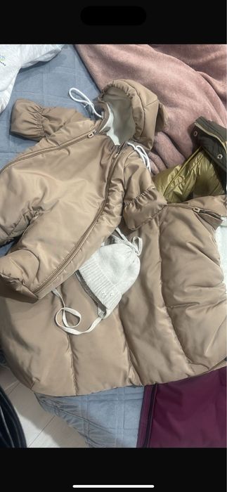 Продам комбинезон для новорожденных