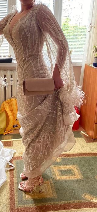 Прекрасна бална рокля