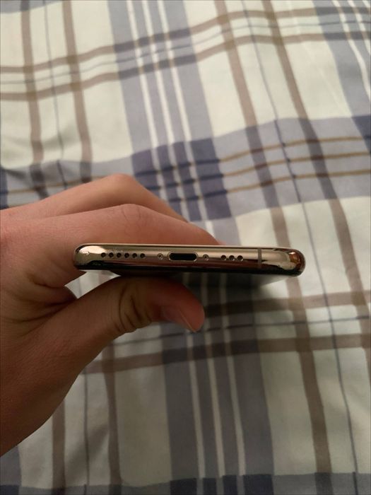 Iphone xs 64gb холати яхши