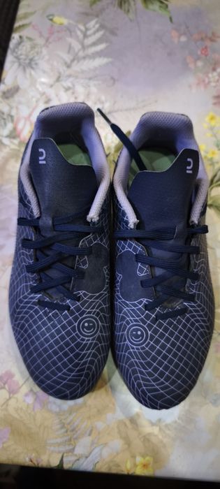 Бутонки за трева