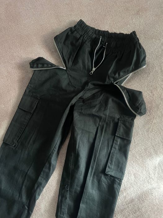 Pantaloni tip cargo cu fermoare