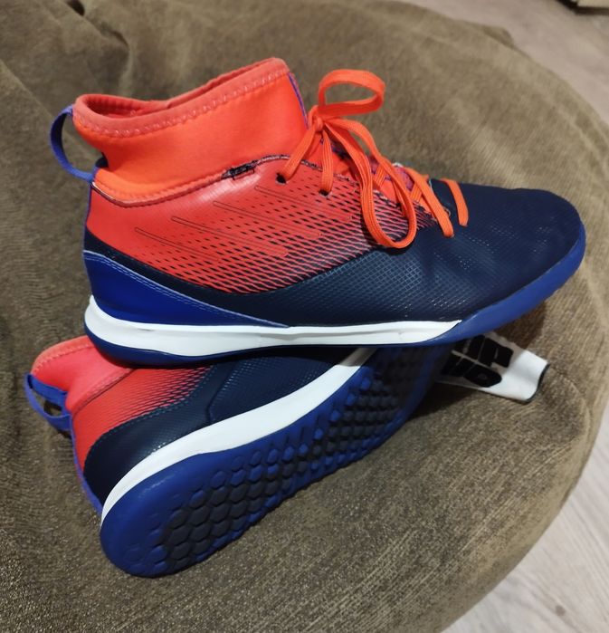 Футболни обувки с вграден чорап с широко отваряне Agility 500 TF