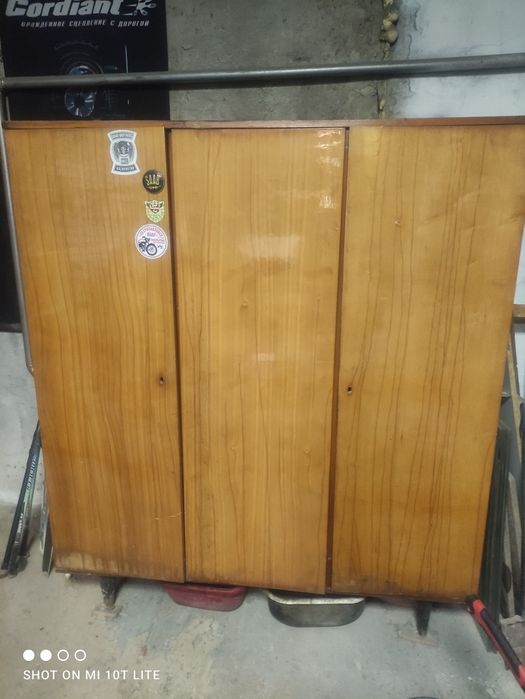 Шкаф раритетный бесплатно