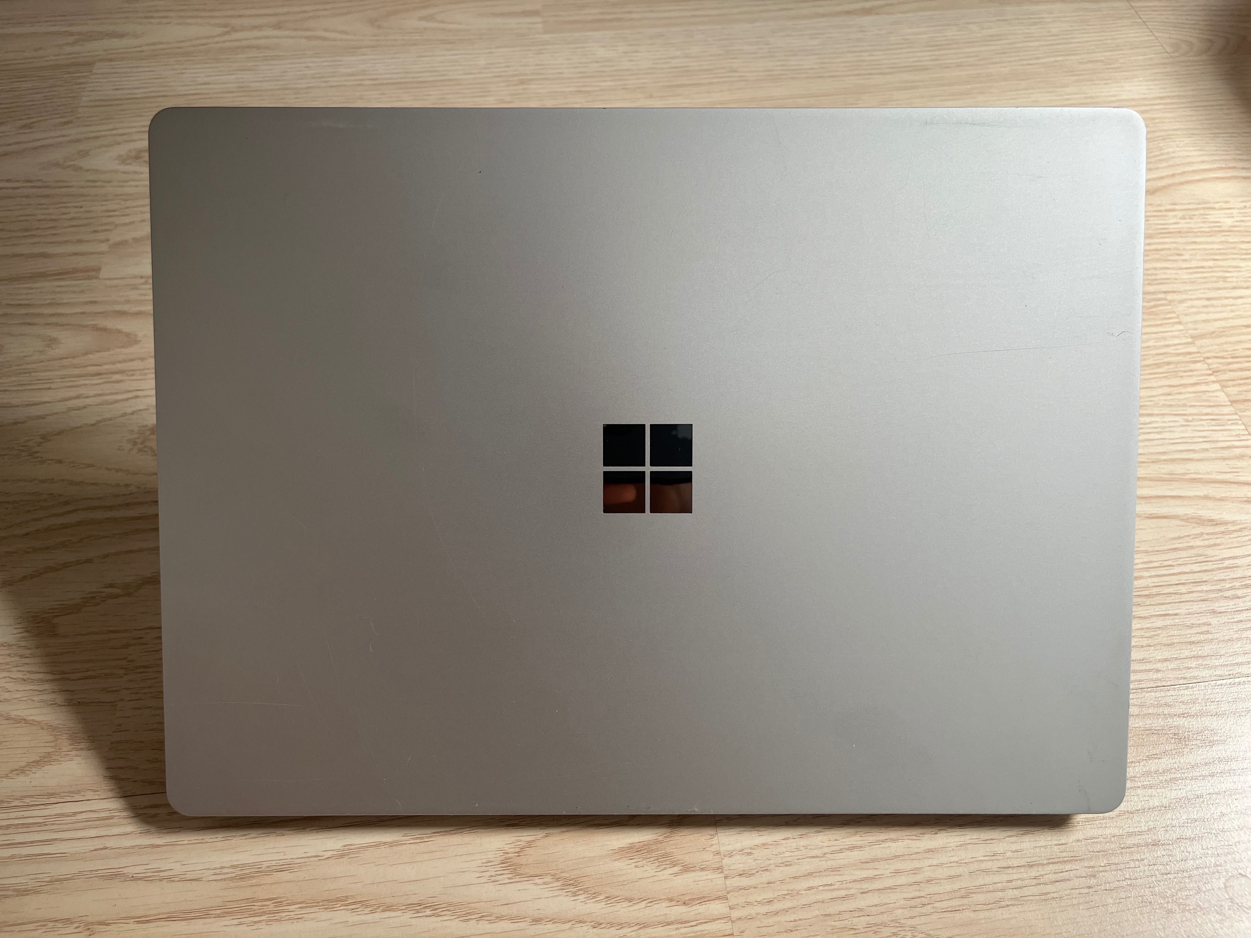 Microsoft laptop 2 i5-8350u 8gb 256gb 13.5" 2256x1504