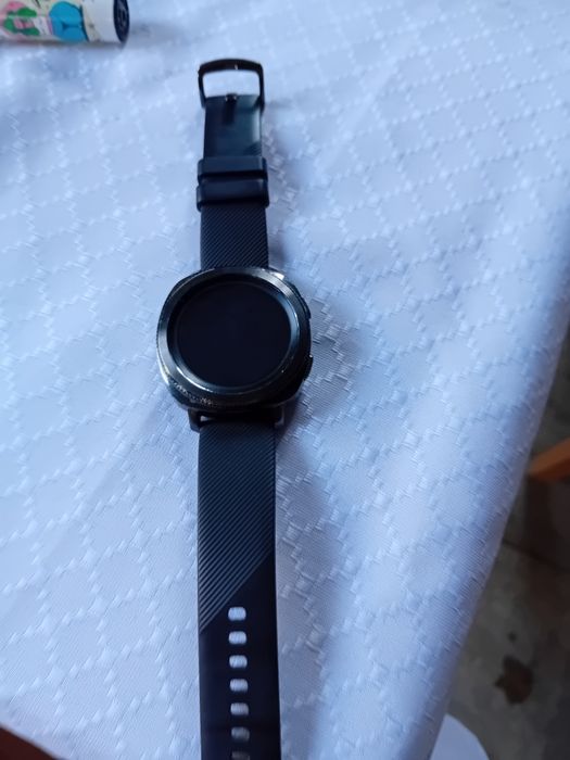 Смарт часовник чисто нов Samsung