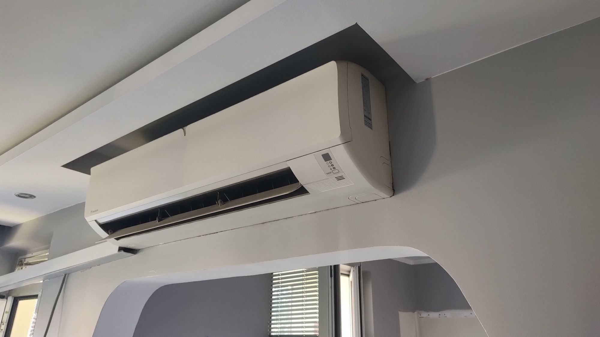 Daikin FTXN50LV1B - 18000 BTU