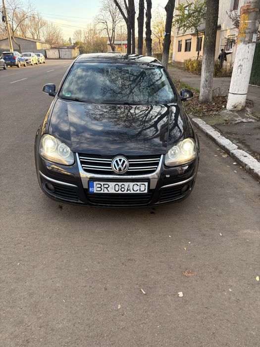 Se vinde vw jetta 2006 1.9 tdi.