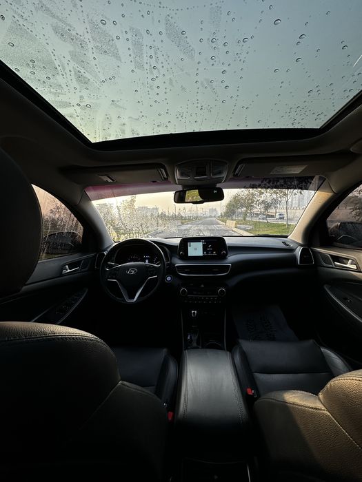 Hyundai Tucson 2020 Qora 2.0 Full