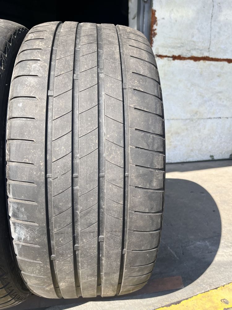 4 бр. летни гуми 255/45/18 Bridgestone DOT 2620 3,5 mm