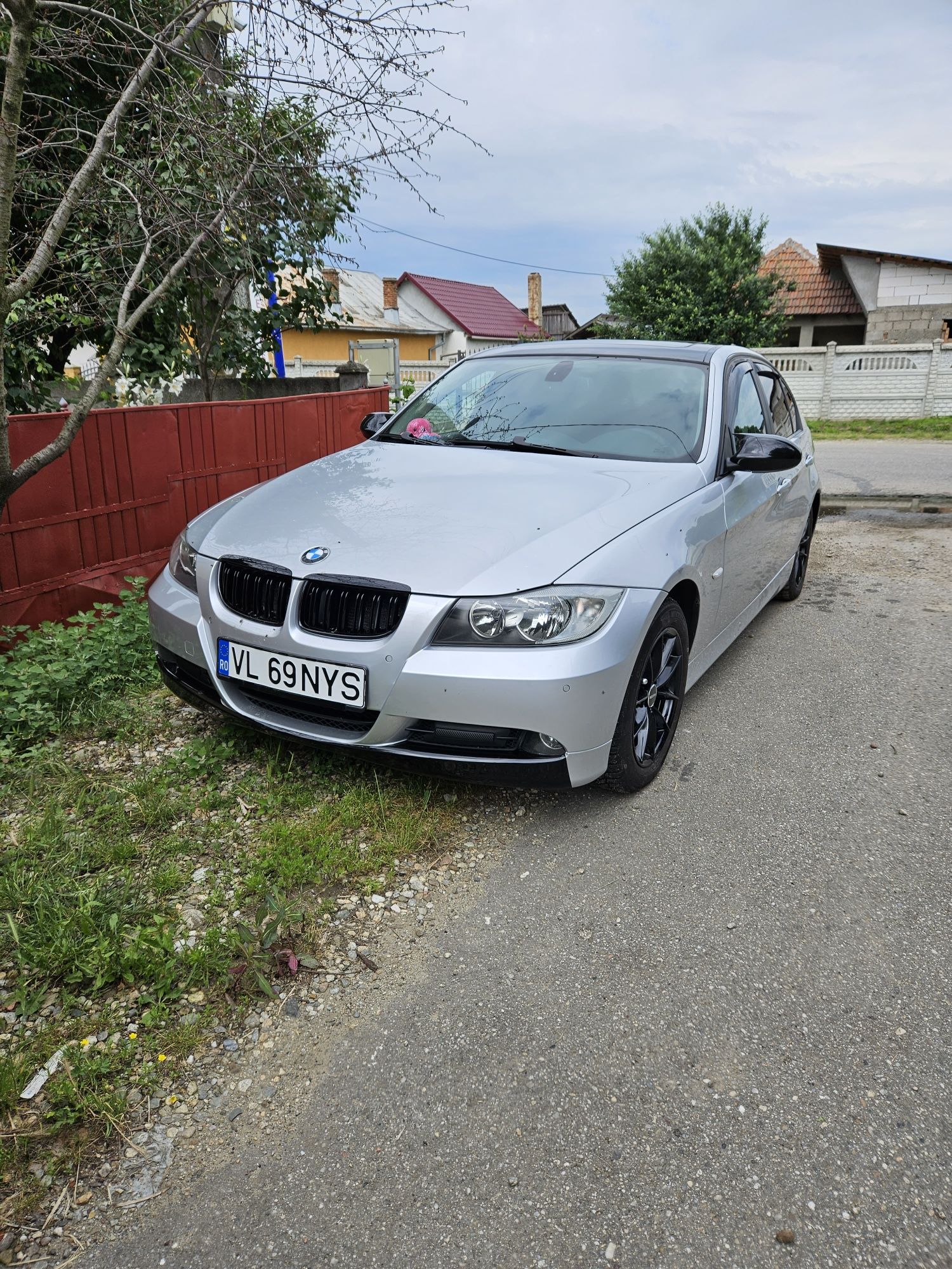 Vand/schimb Bmw 320i 150cp gpl trapa 12.2006