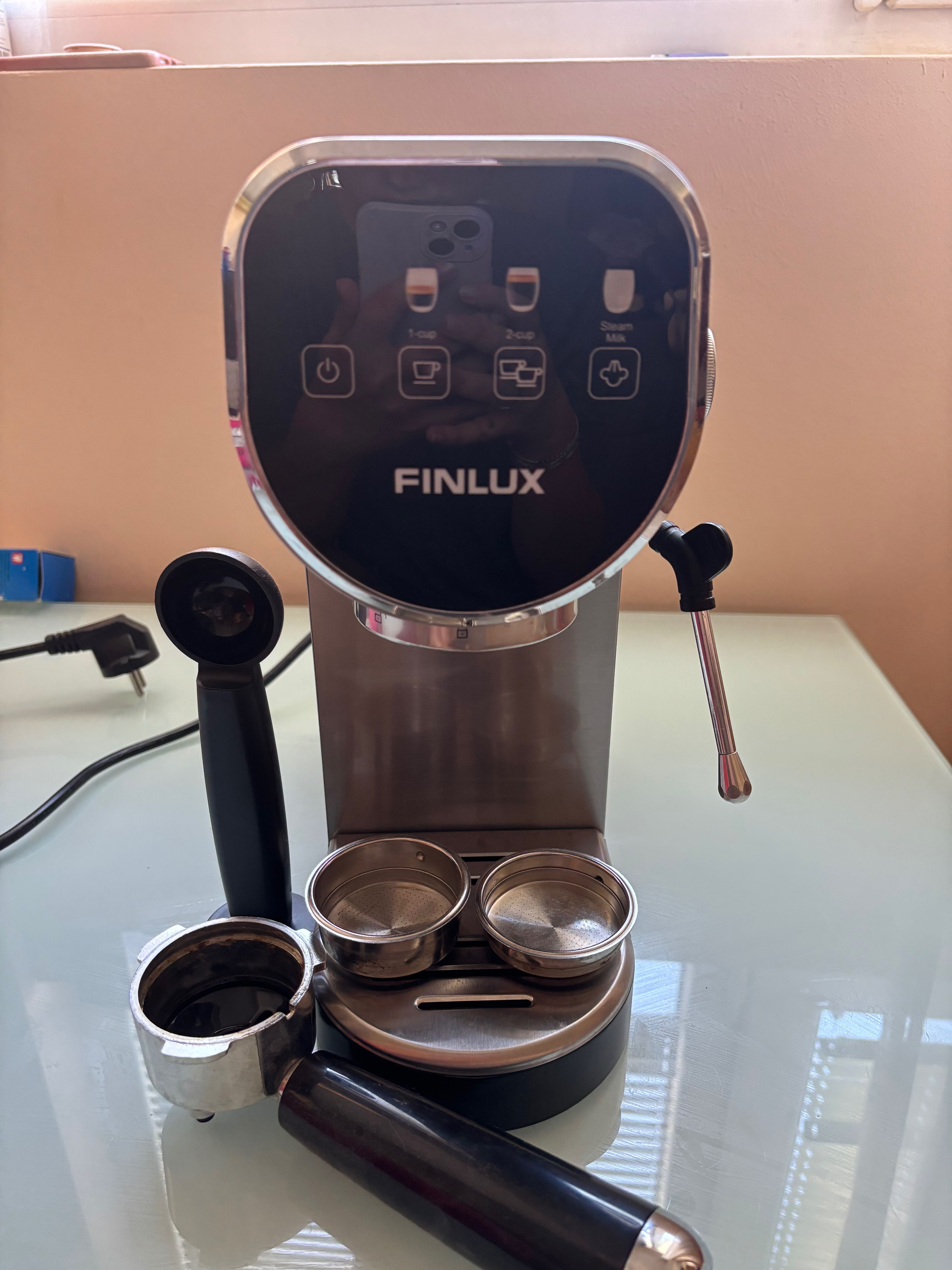 Кафе машина Finlux