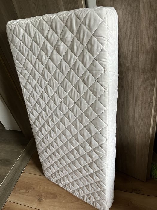 Vand saltea cocos bebe 90 x 60 Lenjerii si husa impermeabila cadou