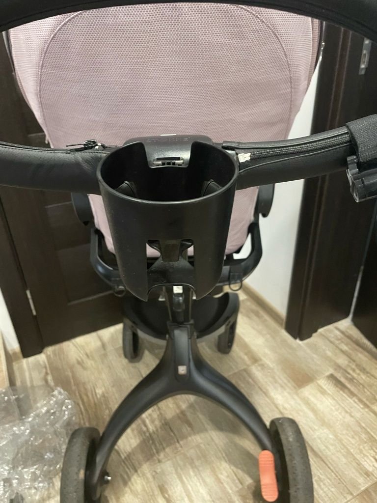 Vând carut 2in 1 Stokke V6 brushed lila