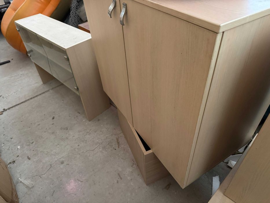 Vand mobila, diverse corpuri / vand mobilier
