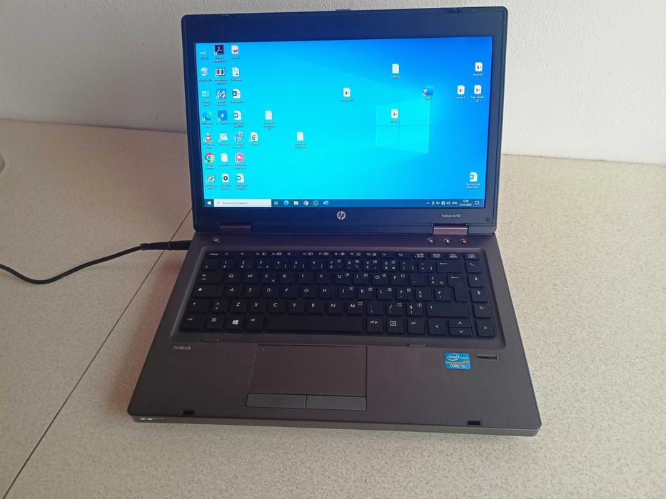 Laptop HP BroBook 6470B  procesor i3-3110m Lipsa capac fund