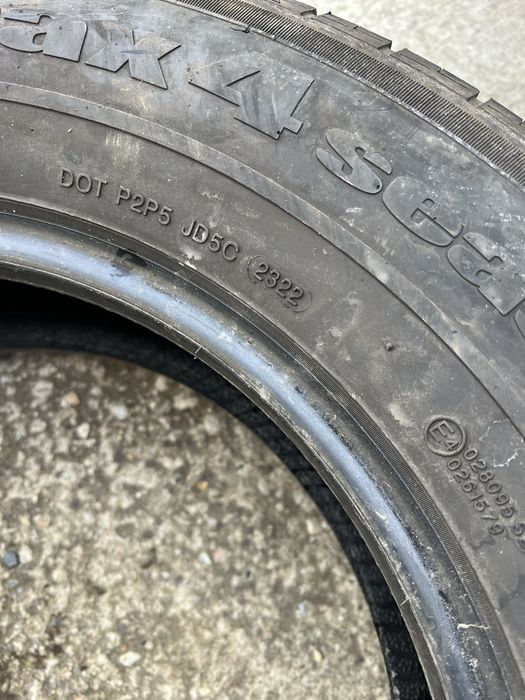 Cauciucuri m+s 215/70/16 Radar