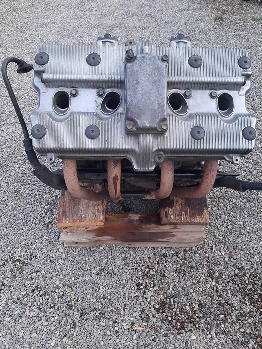 MOTOR / MOTO / suzuki gsx 600 F