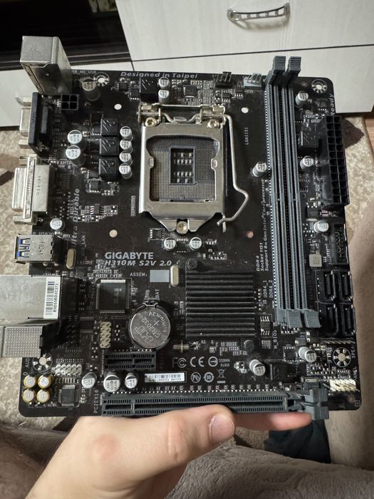 Материнская плата Gigabyte H310M S2V 2.0