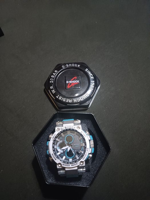 Часовник Casio G-Shock MT-G