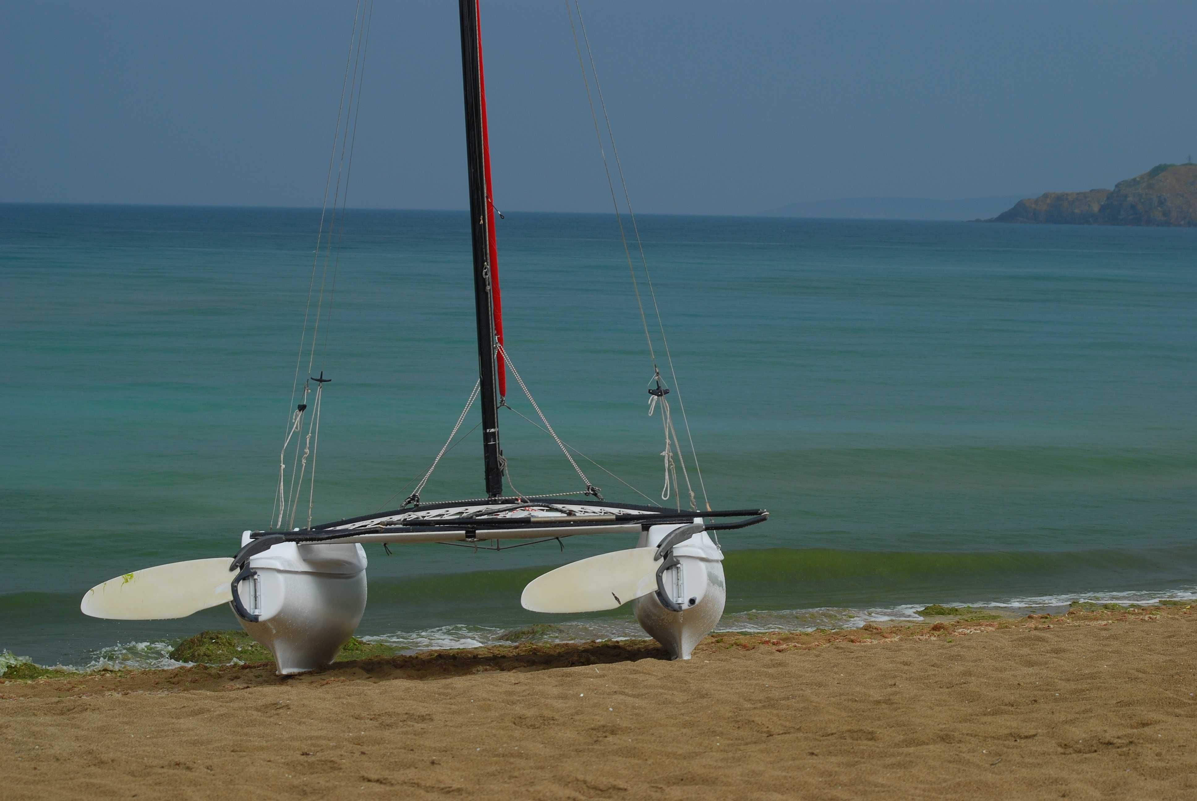 Ветроходна лодка Hobie Cat 15