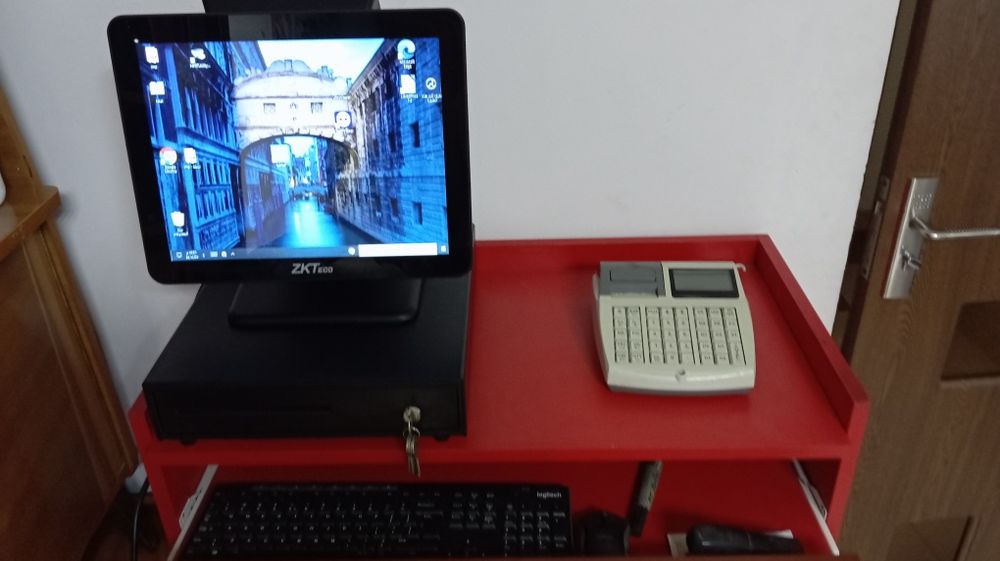 Casa de marcat + Sistem POS cu ecran tactil + Masă+ Imprimantă termică