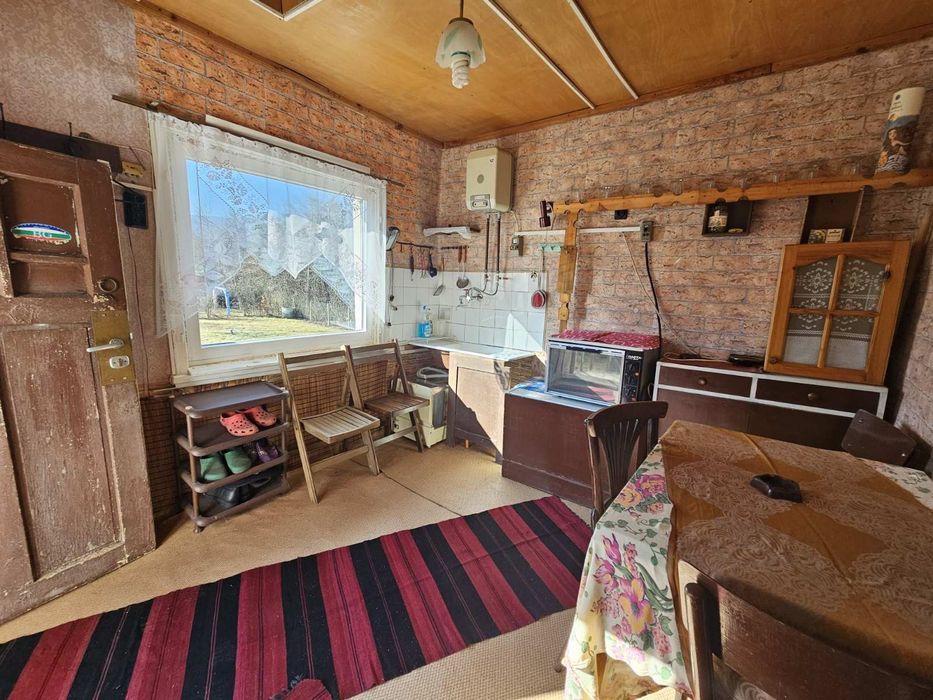 Продава се Къща в с. Жедна, Област Перник - 60 кв.м за 612 €/кв.м - Снимка #8