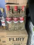 Празни бутилки от Flirt  Флирт 1 л.