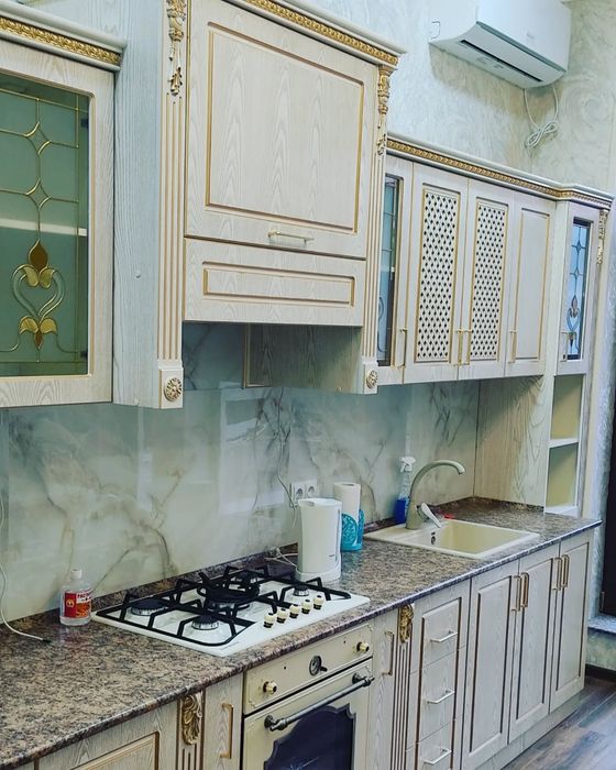 Мебелчи уста мебелларни ечамиз йигамиз урнатамиз ва таъмирлаймиз