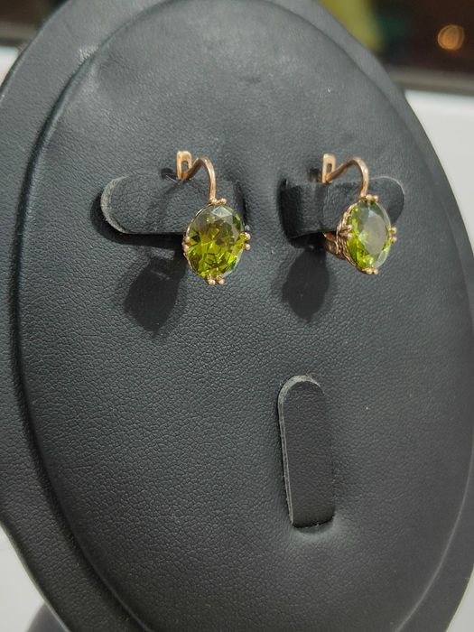 Продам золотые серьги!