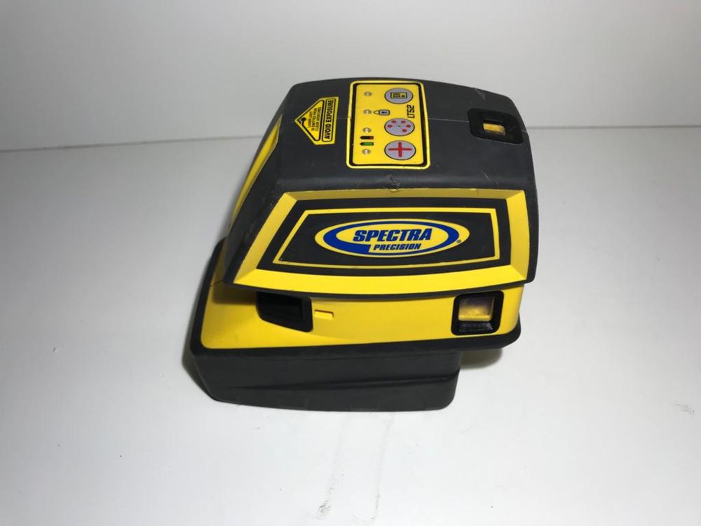 Nivela Laser Lini Spectra Precision Trimble LT 52