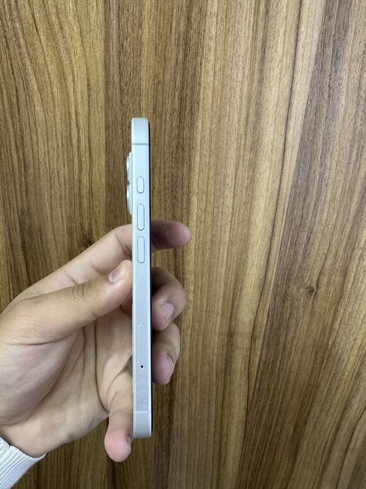 iphone 16 white 100% 24sikl