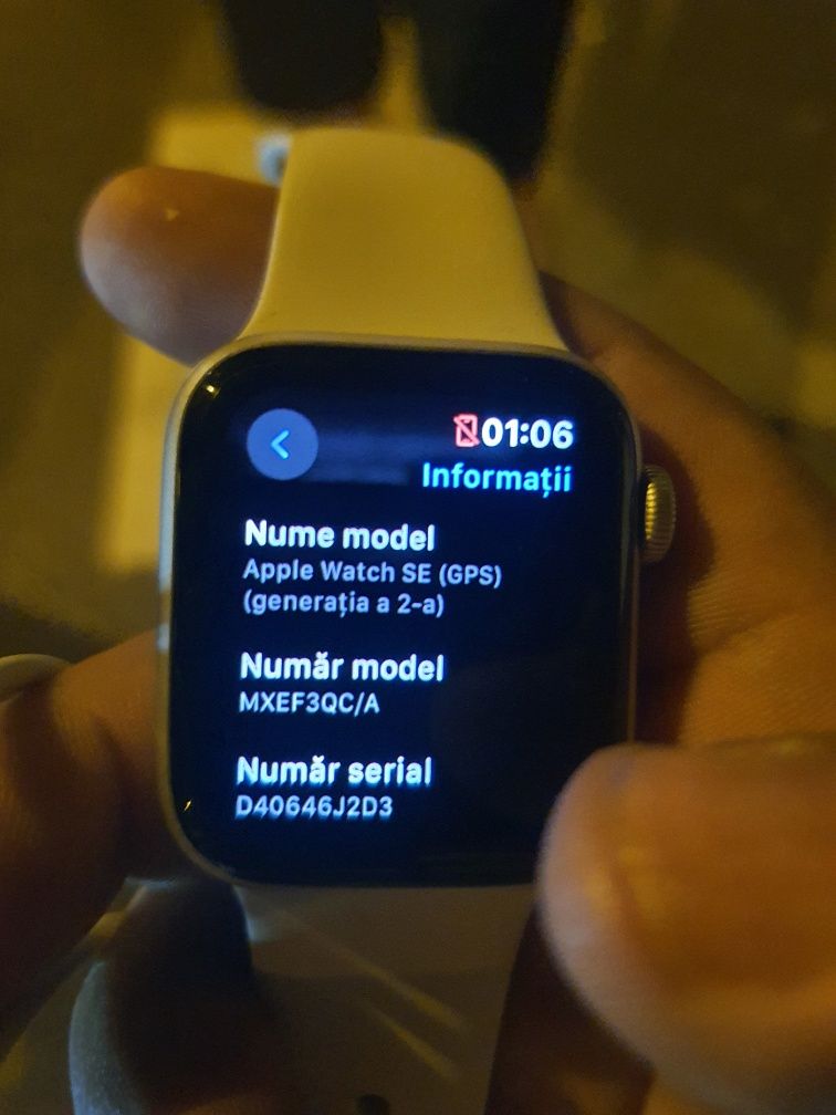 Smartwatch Apple se gen2 full
