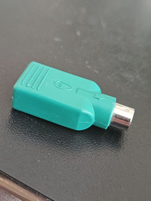 Adaptor PS2 la USB