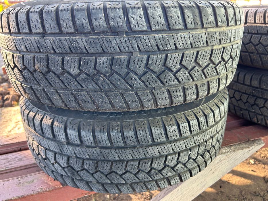 Jante logan cu tot cu avelope aprope noi