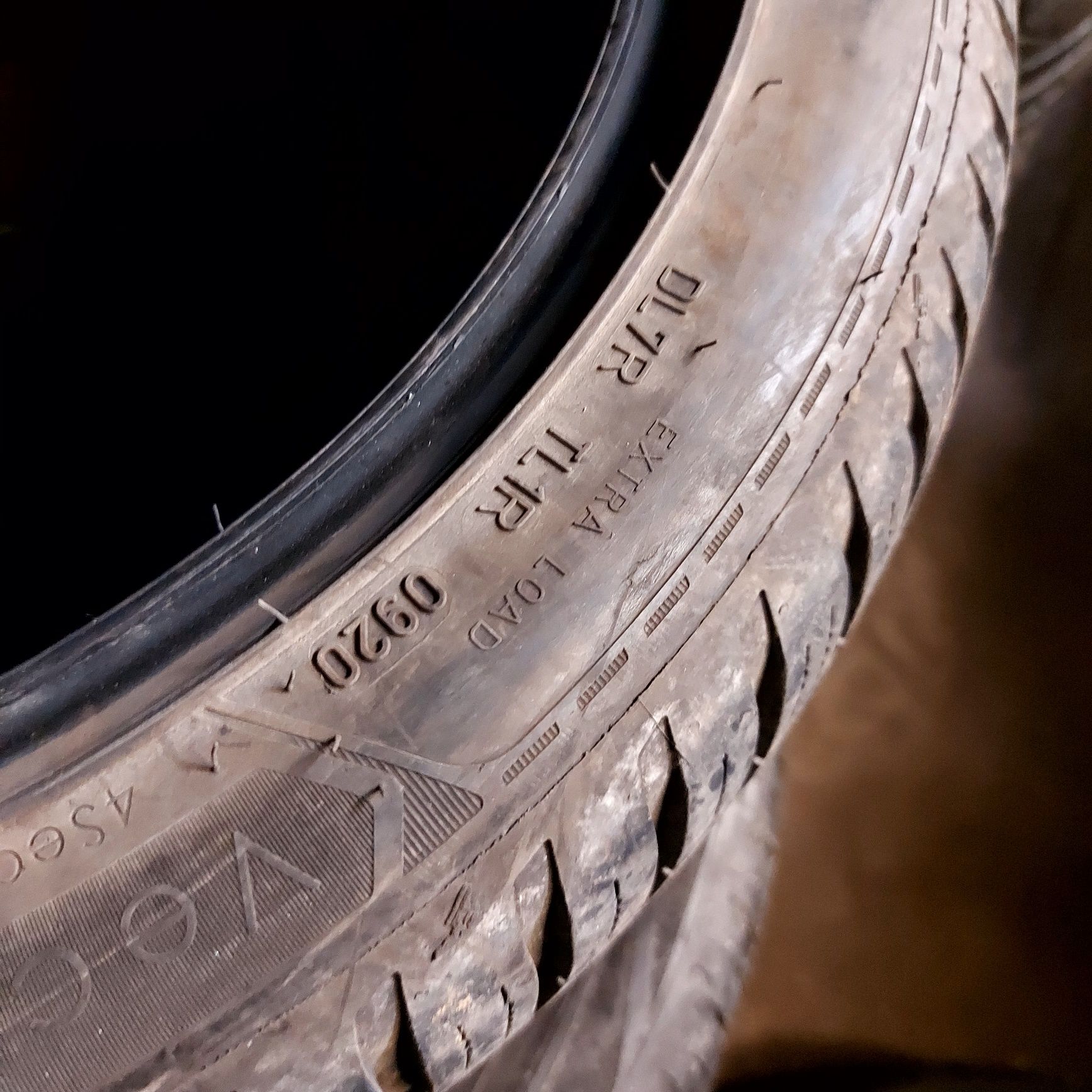 225/45/17" Goodyear 1бр.гума