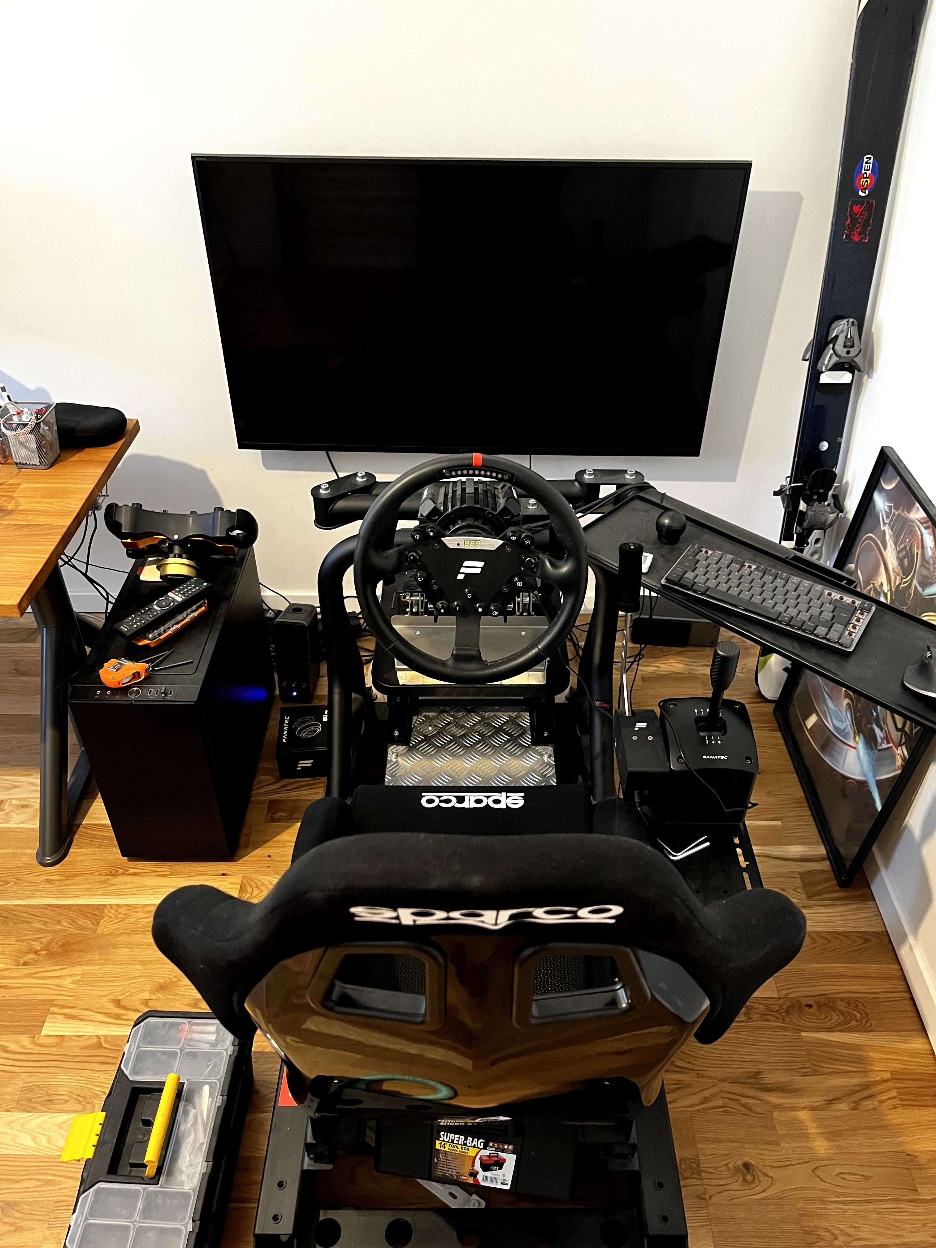 Рейсинг симулатор - Rseat, Fanatec, Heusinkveld