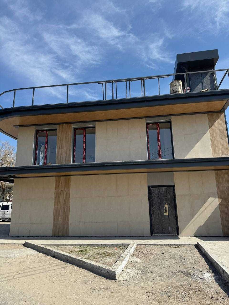 Продаётся Помещение 140m2 в Яшнабадском р-н (N24)