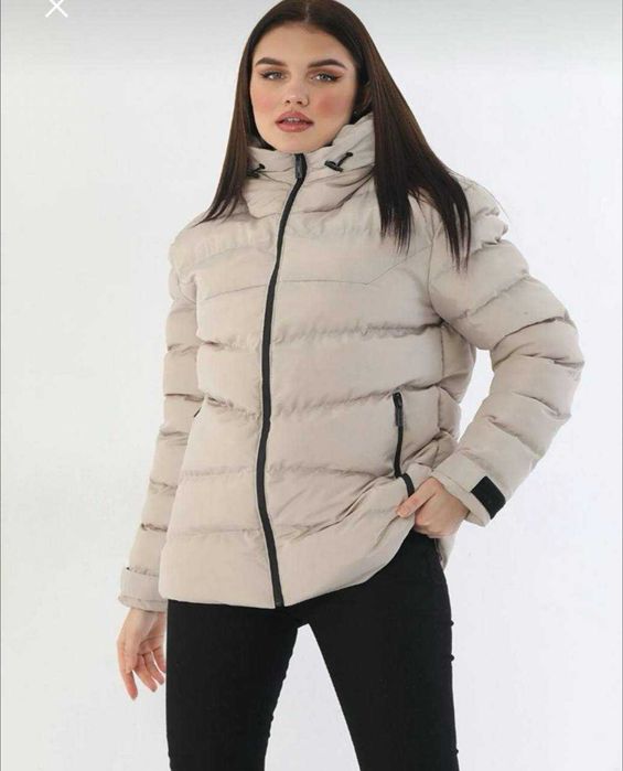 Продается Куртка новая