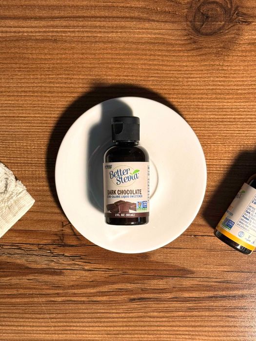 Now Better Stevia dark chocolate/lemon twist