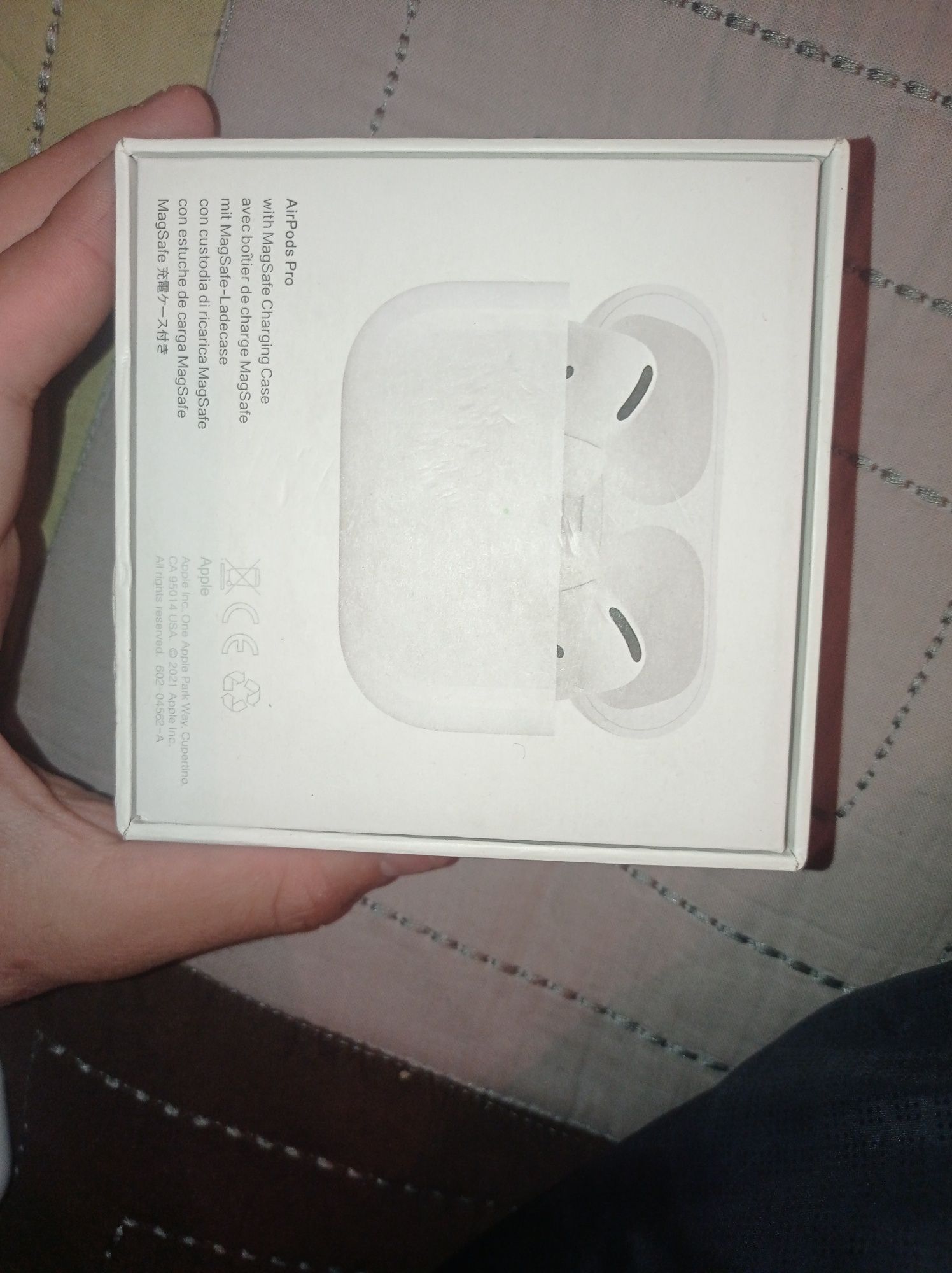 AirPods Pro новые